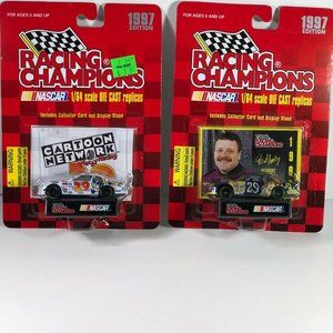 Lot 2 NASCAR Scooby Doo car #29 Cartoon Network